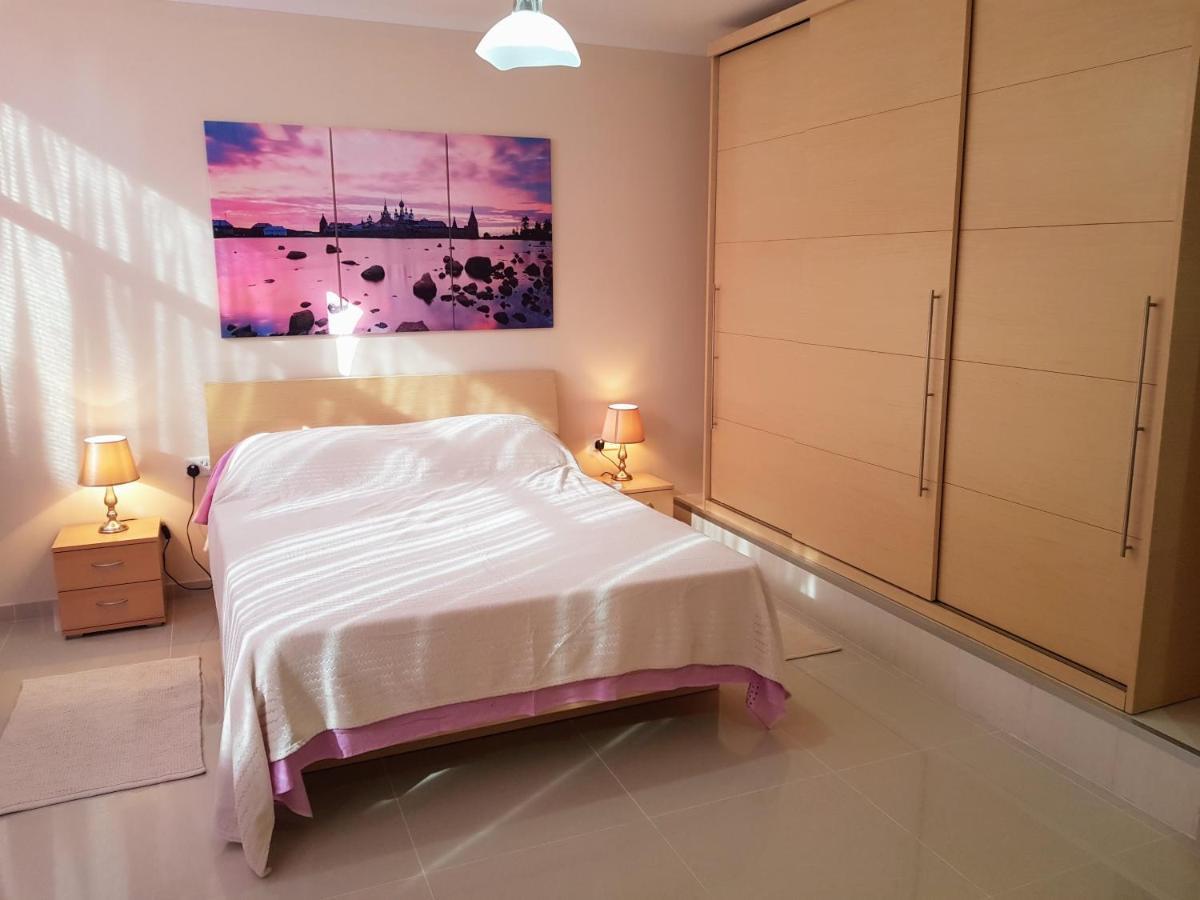 Charming Apartment-Wifi-Sleeps 5 Marsaskala Buitenkant foto