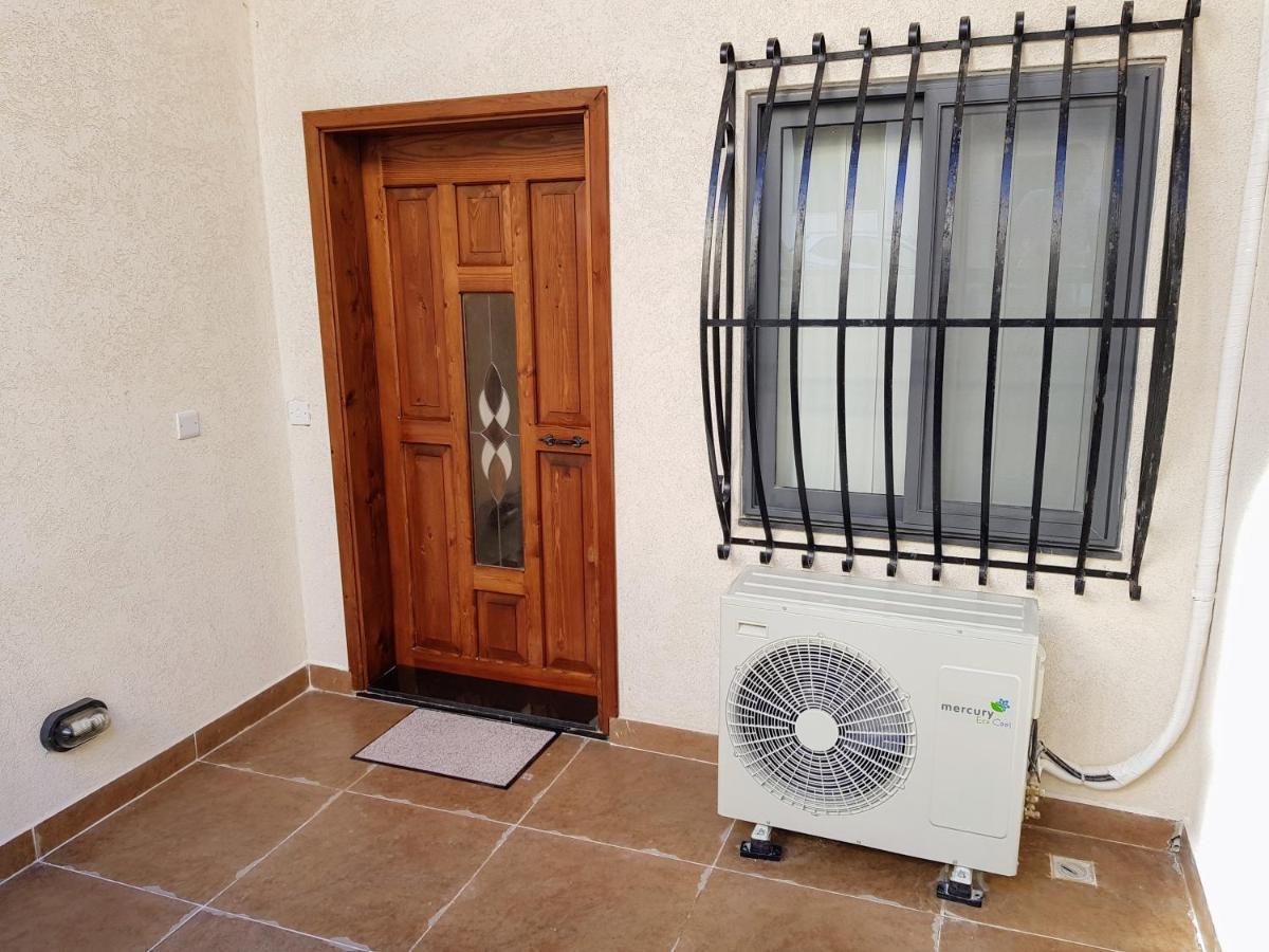 Charming Apartment-Wifi-Sleeps 5 Marsaskala Buitenkant foto